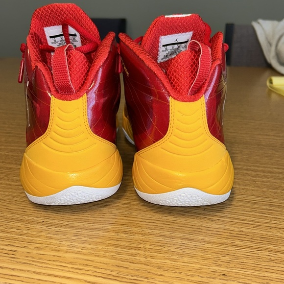 Air Jordan 2012 lite - Picture 2 of 6